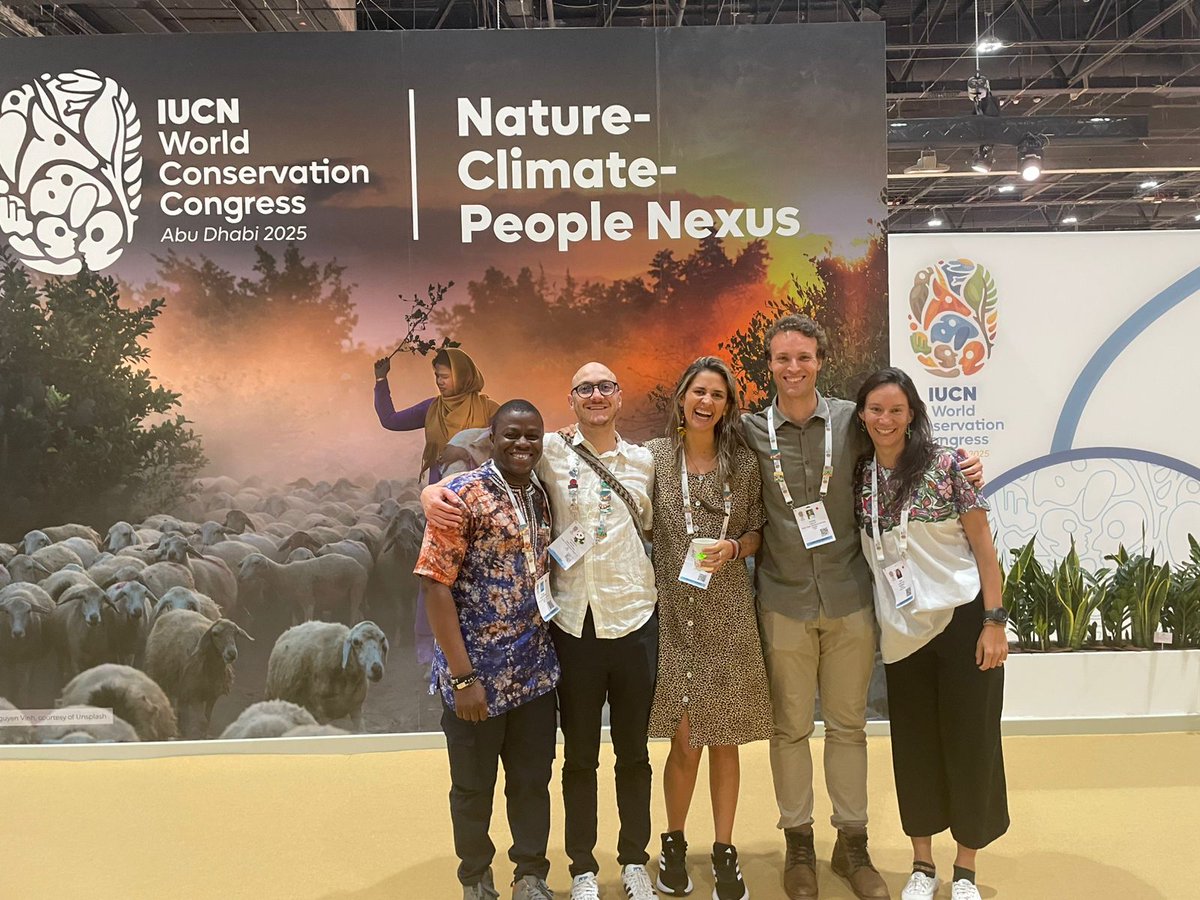 YpnCge's tweet photo. Our CEM Young Professionals are making their mark at the IUCN World Conservation Congress!
They’re bringing fresh ideas, energy, and innovation to the global dialogue on ecosystem management @IUCN_CEM @andradep2010 https://t.co/1M0I9KTWZJ