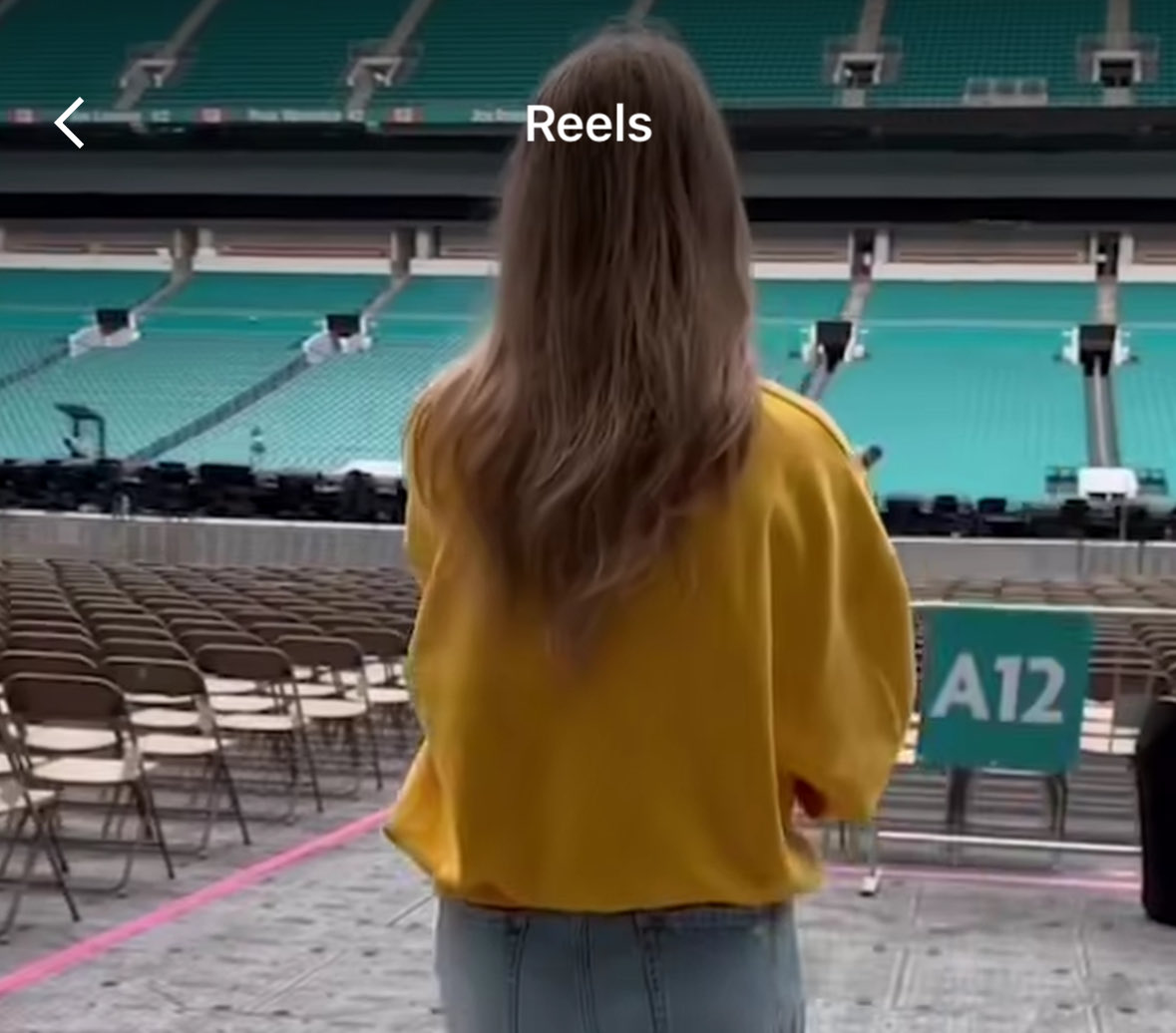 fairyytaleswift's tweet image. NO NOT AGAIN