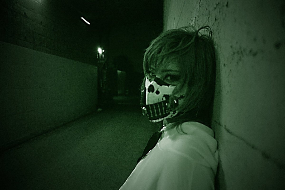 ( ﾟдﾟ)ﾊｯ!

気付けば10月も半ば…！

10月には過去作品のハロウィンお写真をInstaにアップする予告を前にしてたんだ(p｀･ω･´q)

この辺り、パッと一覧で開けるように、Instaにアップしますよ💙✨️

Photographer:龍心さん
<a href="/crazy_dragon_xx/">龍心🐉写游会🐉親方</a> 

#ポートレート #ハロウィン #ポートレートモデル