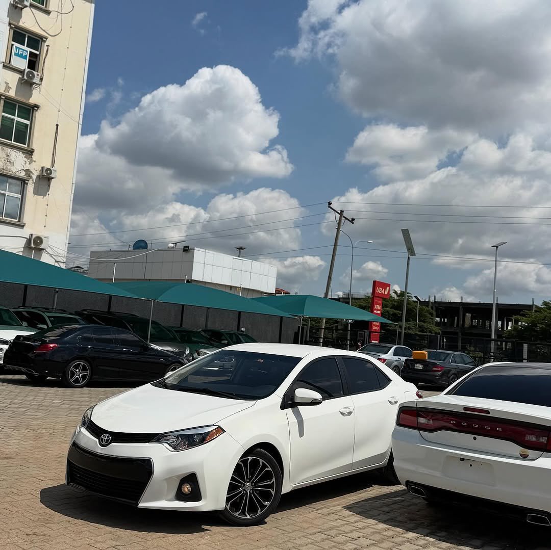 Abj_Auto_cars's tweet photo. ‼️ TOYOTA COROLLA S — 2017
📃 DUTY: Original Custom duty ☑️
🏷️ PRICE: ₦17,000,000
📍 LOCATION: Abuja 🇳🇬
📞 CALL/WHATSAPP: 08052712169 / 09112199464
Sharp • Reliable • Affordable — ready to drive. DM for inspection.
#corollas #abuja #enugu #lagos #kaduna #kano https://t.co/EPVTv7HEv4