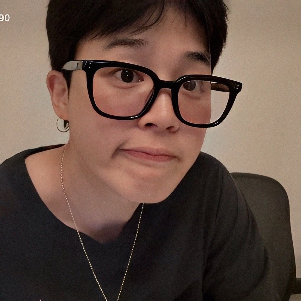 tinyjoonnie's tweet image. happy birthday to this diva #JIMINDAY