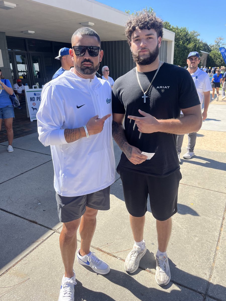 Lazaro Abuin jr. tweet media