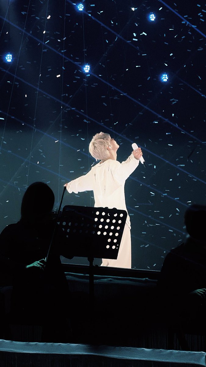 𝒍𝒐𝒗𝒆 𝒎𝒆 𝒘𝒂𝒌𝒆 𝒎𝒆 𝒖𝒑 𝒂𝒏𝒅 𝒇𝒍𝒚 𝒉𝒊𝒈𝒉💧

#도영