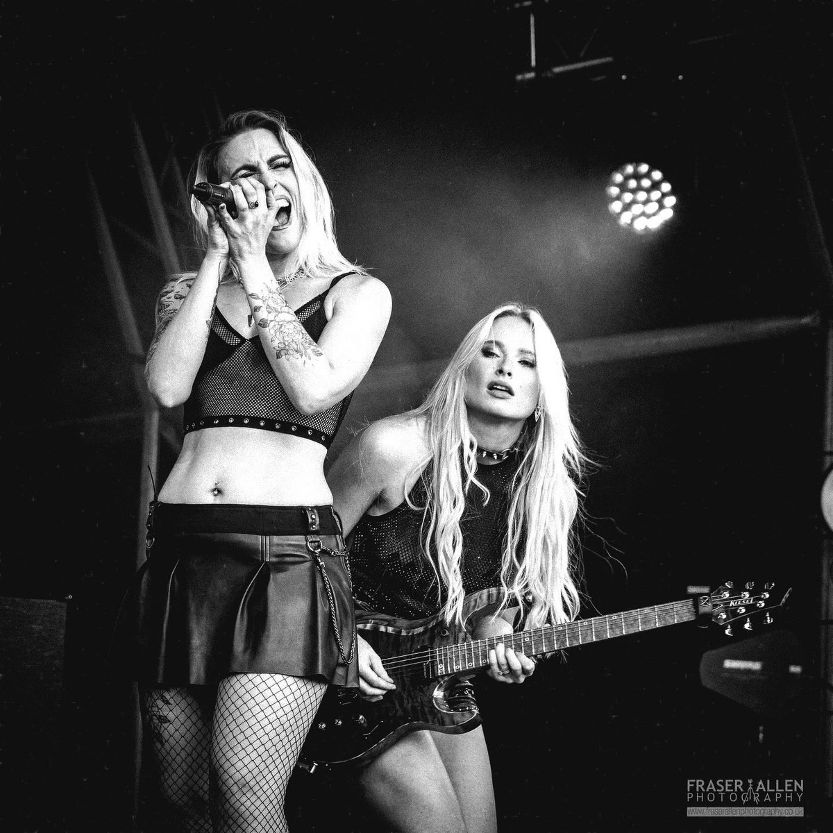 Marisa_Moths's tweet image. Marisa is hitting the stage again with the incredible Sophie Lloyd on her UK tour supporting the legendary Glenn Hughes this week and next! 🤘🔥
Tickets available via @sophieguitar_ 's website 🤘
#SophieLloyd #GlennHughes #MarisaAndTheMoths #MARISA #WomenInRock #RockTour