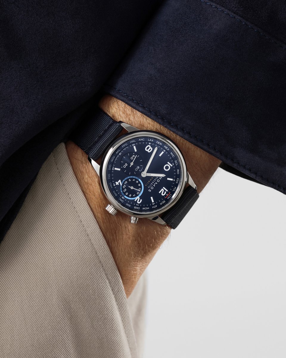 nomosglashuette's tweet image. A new strap can transform how a watch wears on the wrist. The blue-black textile strap, for example, complements the dial color of Club Sport neomatik #Worldtimer blue perfectly—enhancing the sunburst finish and making it shine even brighter. nomos-glashuette.com