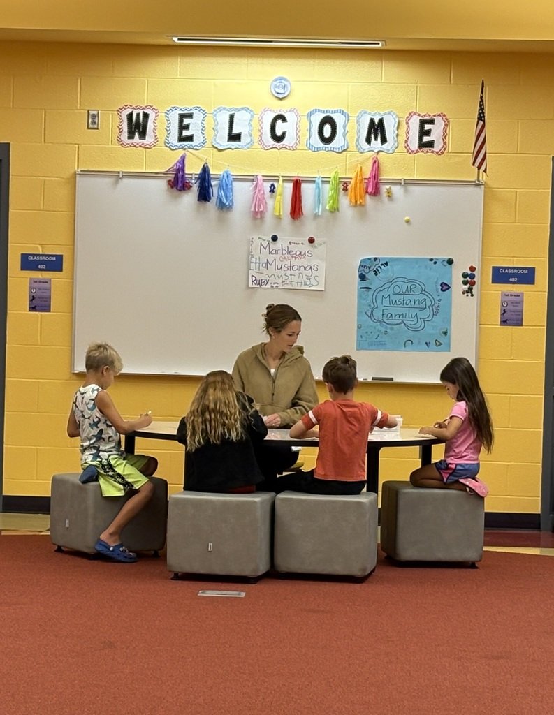 PCESMustangs's tweet image. 🤩 Thank you to our amazing PTO for the new furniture in our classroom Pods! The students (and staff!) are loving the fresh, comfortable spaces to learn and collaborate. 📚💜 #PCES #SpringHillSchools
