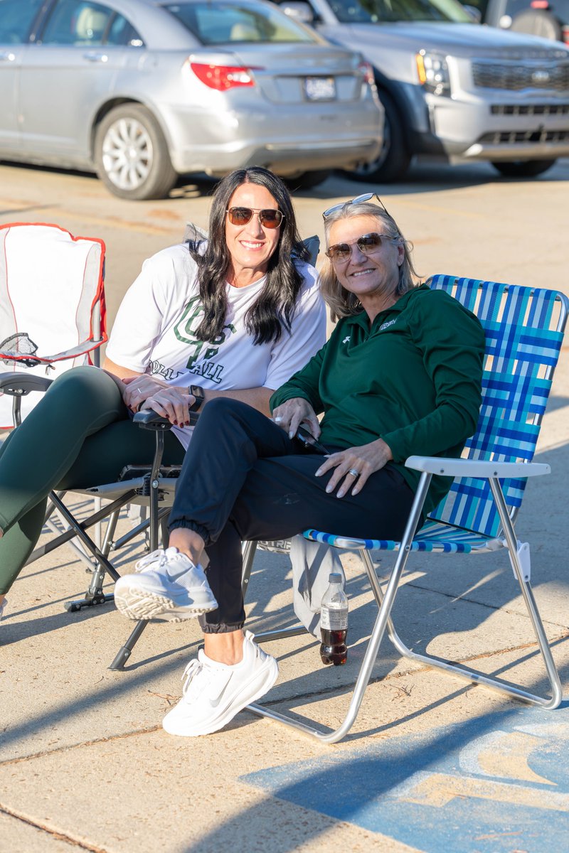 Our first Family Weekend is in the books!

From tailgate games, to live music, to students proudly showing off their home away from home, to cheering on the Lady Pioneers – thanks to everyone who made this weekend special.

See you next year, Pioneer families!