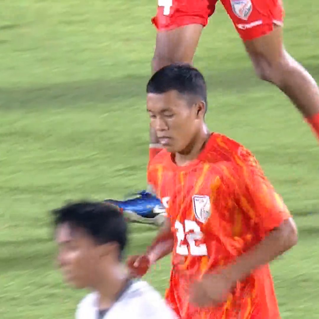 kbfcxtra's tweet image. GOAAAAL!

Korou Singh gives lead to India U23. 🌟🇮🇳 #IDNIND