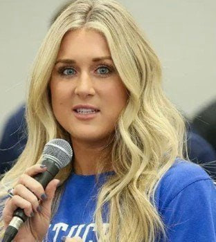 ElephantSignal's tweet image. 🚨 BREAKING: Riley Gaines vows to make it her mission to unseat Democrat Senator John Ossoff in 2026 after he voted against protecting women’s sports from biological males.
Do you support this?
YES or NO?
IF you support this, Give me a THUMBS-UP👍!