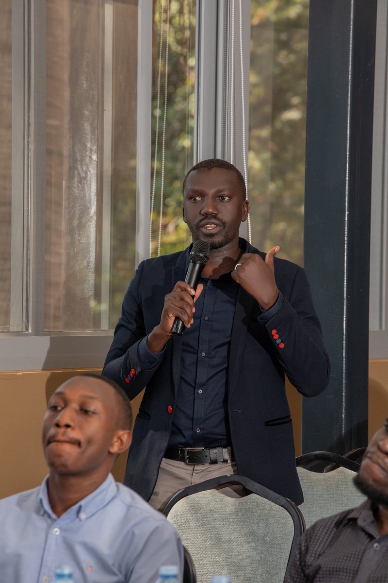 cwguganda's tweet image. 🔐 How do you Simplify Security in a Complex World?
Enterprises today juggle dozens of security tools, yet breaches keep rising. Teams are overstretched, systems fragmented, and users burdened with extra security tasks. #Complexity has become the enemy.
#CwgUganda #Cisco…