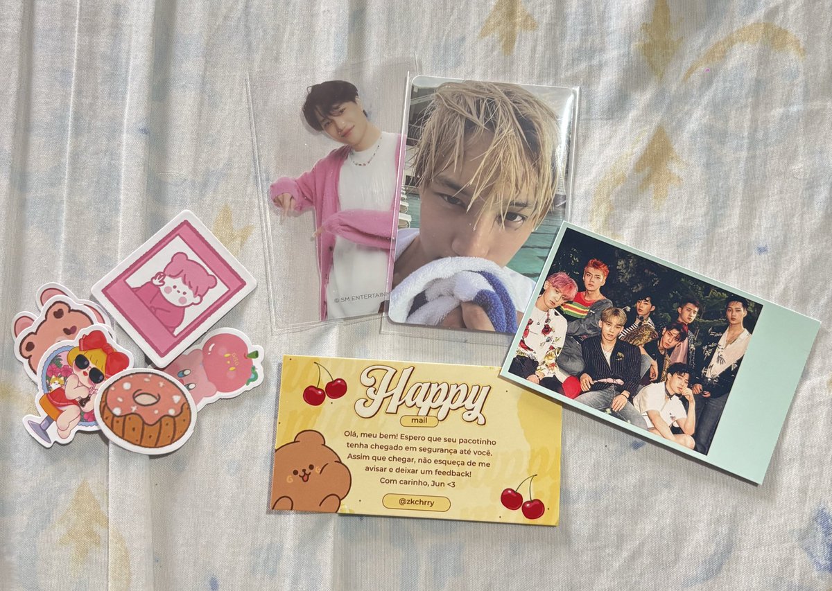 feedback positivo sempre pra querida <a href="/zkchrry/">jun</a> 🤎 ela me vendeu esse kai piscininha que veio super bem embalado e com brindes lindos como sempre 🫶🏾