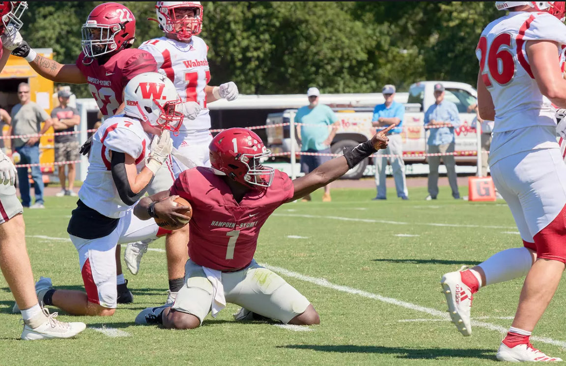 #AGTG Blessed to receive an Offer from Hampden - Sydney!!! <a href="/HSC__FOOTBALL/">H-SC Football</a> <a href="/Coach_Luvara/">Vince Luvara</a> <a href="/CoachTPorterWR/">Tayshaun Porter</a>  <a href="/Coach_P_Herm_U/">Timothy Jean-Pierre 🇭🇹</a>
