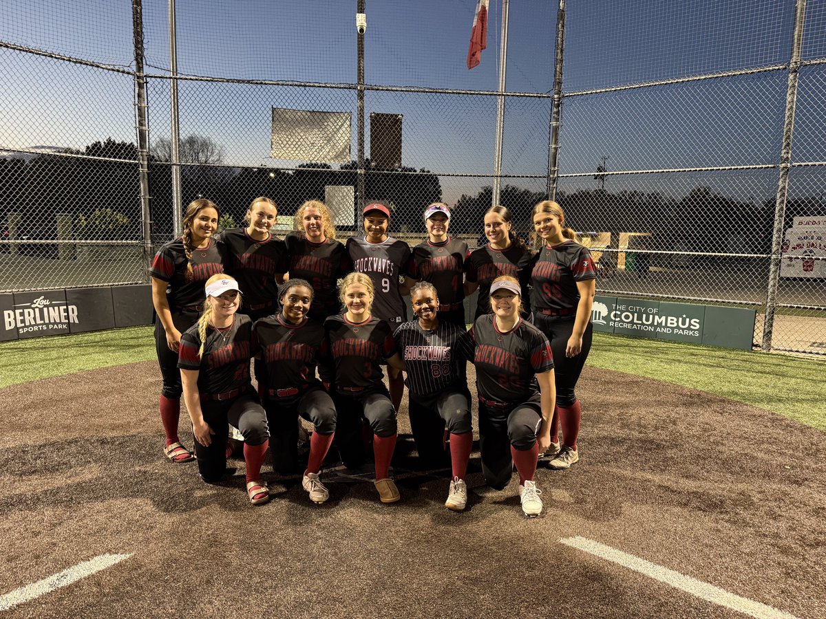 My team went off this weekend! Awesome!
<a href="/curstyn_graves/">Curstyn Hansbrough-Graves</a> 
<a href="/Reese_Newsom/">Reese Newsom</a> x2
@lilybusch_2028
Me x2
<a href="/TovariaSmith08/">Tovaria Smith</a> 
<a href="/ShockwavesG/">Indiana Shockwaves Grayson</a> <a href="/ShockwavesSB/">Indiana Shockwaves</a> <a href="/MidwestPremierS/">Midwest Premier</a> <a href="/PrepSoftball/">Prep Softball 🥎</a> <a href="/LineDsoftball/">Line Drive Media</a> <a href="/ExtraInningSB/">EXTRA INNING SOFTBALL</a>