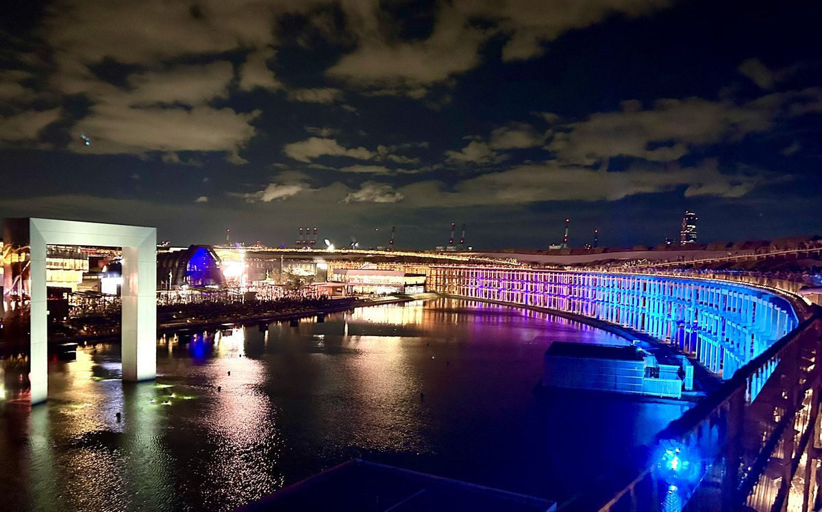 ReconnectRecode's tweet image. 万博1回だけだったけど行けて本当に良かった✨
家族と一緒に、車椅子を押しながらゆっくりと散歩した大屋根リングは、大切な大切な思い出になりました。
開催してくれて本当にありがとう
#EXPO2025 #大阪・関西万博 #EXPO2025Forever