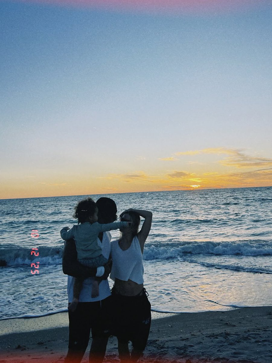 pridericherick's tweet image. QUE HERMOSA FAMILIA POR DIOS, MIS PAPIS LOS AMO