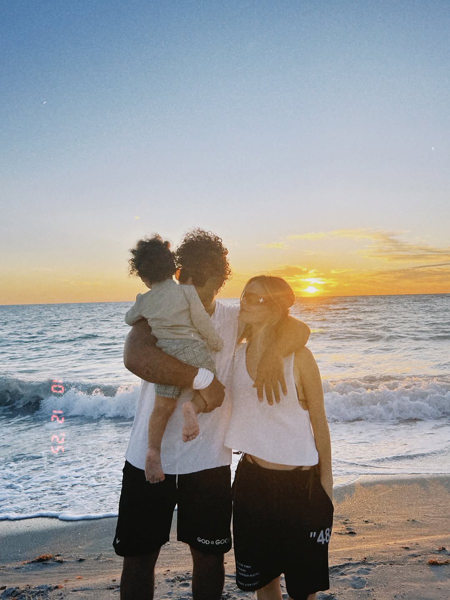 pridericherick's tweet image. QUE HERMOSA FAMILIA POR DIOS, MIS PAPIS LOS AMO