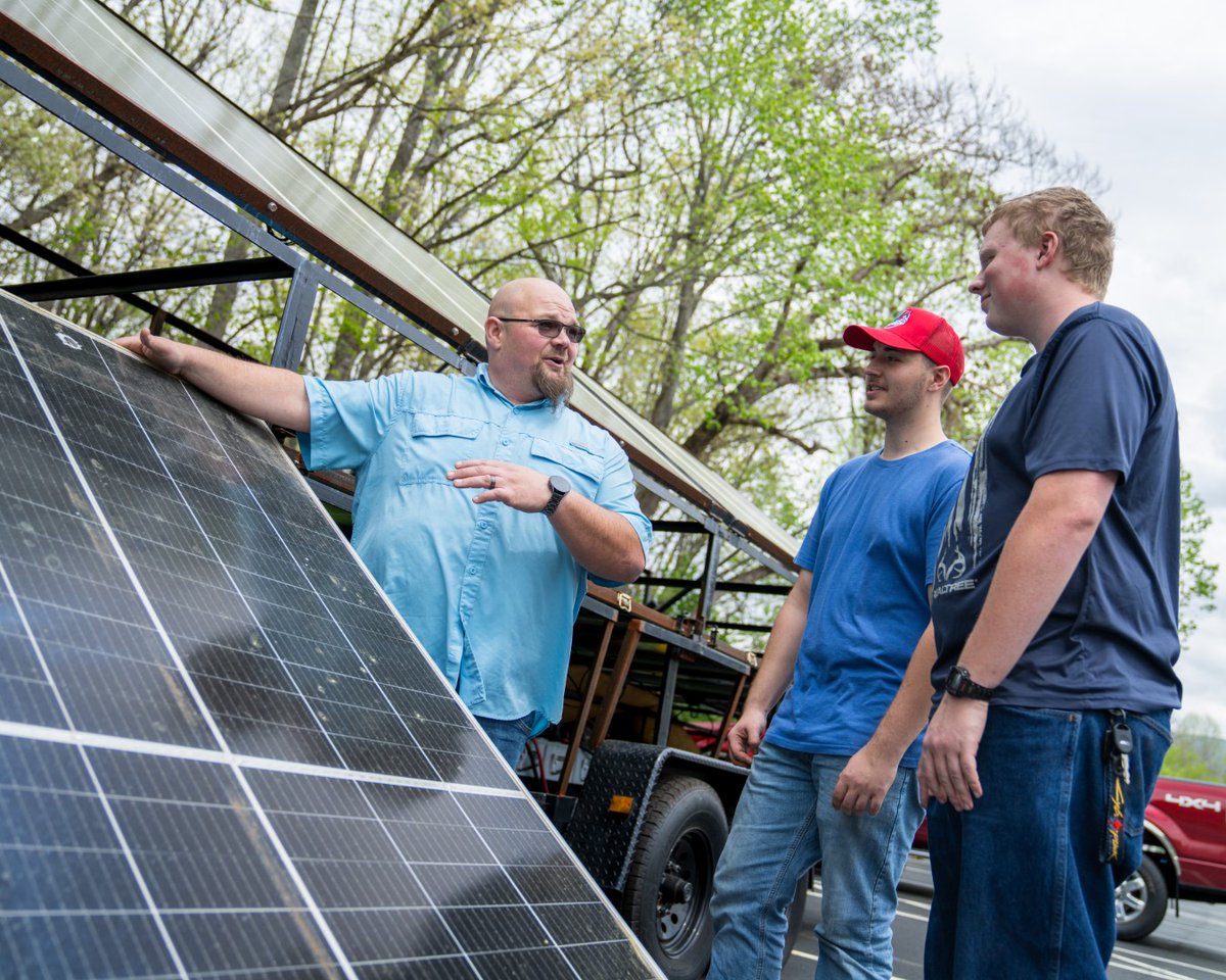 VA's Comm Colleges tweet media