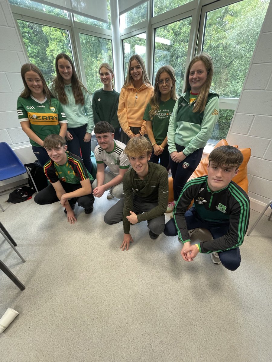 ashipissafe's tweet image. Great meeting up with the Meitheal Team in Borris College. May God Bless you in all your work. #meitheal