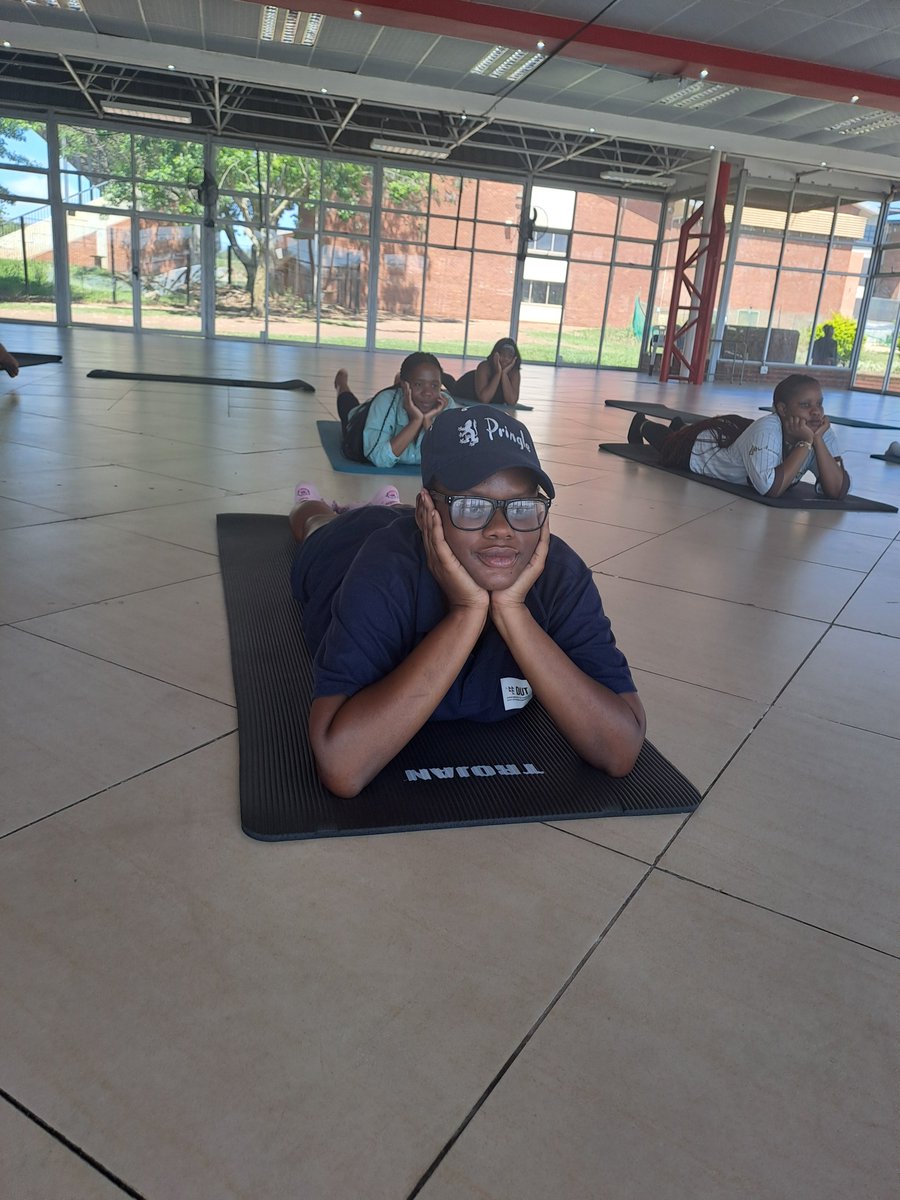 Midlands students found calm before exams through beginner’s yoga sessions led by Baijanjayanthi Panda from India. 
Organised by Dr Anusharani Sewchurran, the sessions encouraged focus, balance, and self-care — and might just become a regular fixture!
#DUT #StudentWellness #Yoga