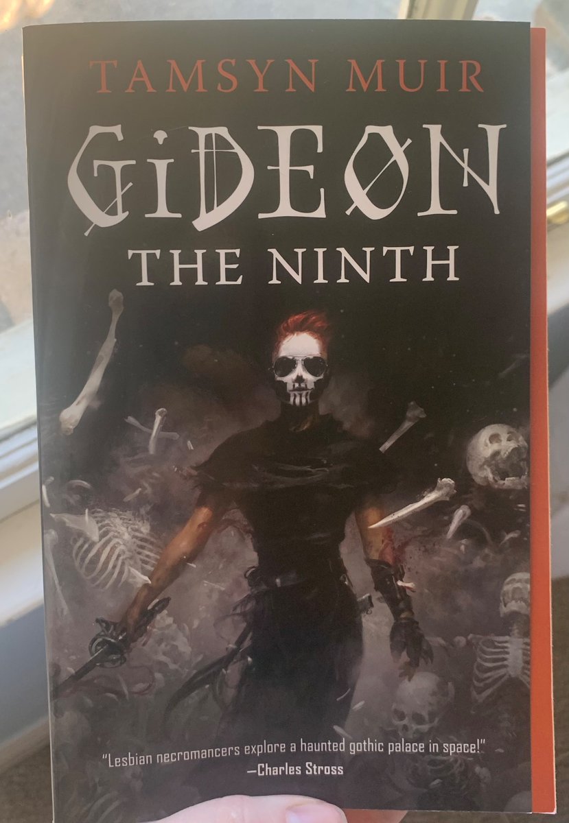 petrichor_patch's tweet image. desperately trying to get out of my week-long + reading slump 🫠
mooties, should I start her?