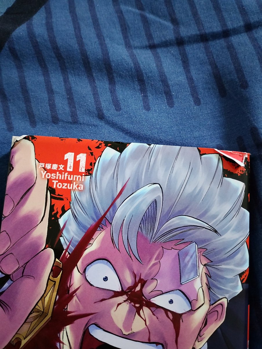 AnthonyETIEN's tweet photo. @Lireka_Livres Ça fait 1an et demi que je commande chez vous avec de grosses commandes chaque mois. J'ai jamais eu à redire sur la qualité du service mais c'est la 2ème commande que je reçois abîmée. Il faudrait revoir le controle qualité de vos emballages parce que c'est rageant https://t.co/X3iyCN2S8z