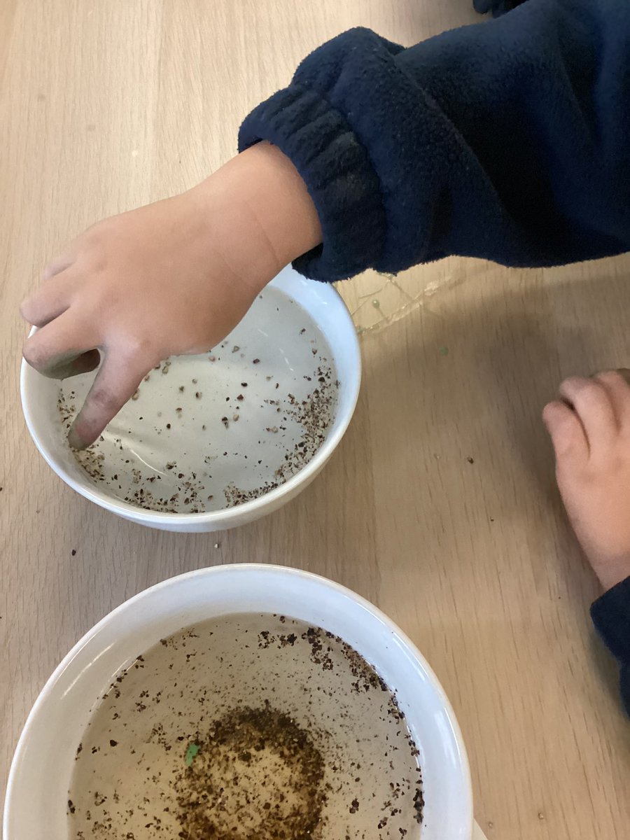 GA_Bury's tweet photo. Our science experiment showed us how important using soap is to wash away bad germs that might make us poorly. #NurseryGA #ScienceEdGA 🦠 https://t.co/e2FxcvRWs4