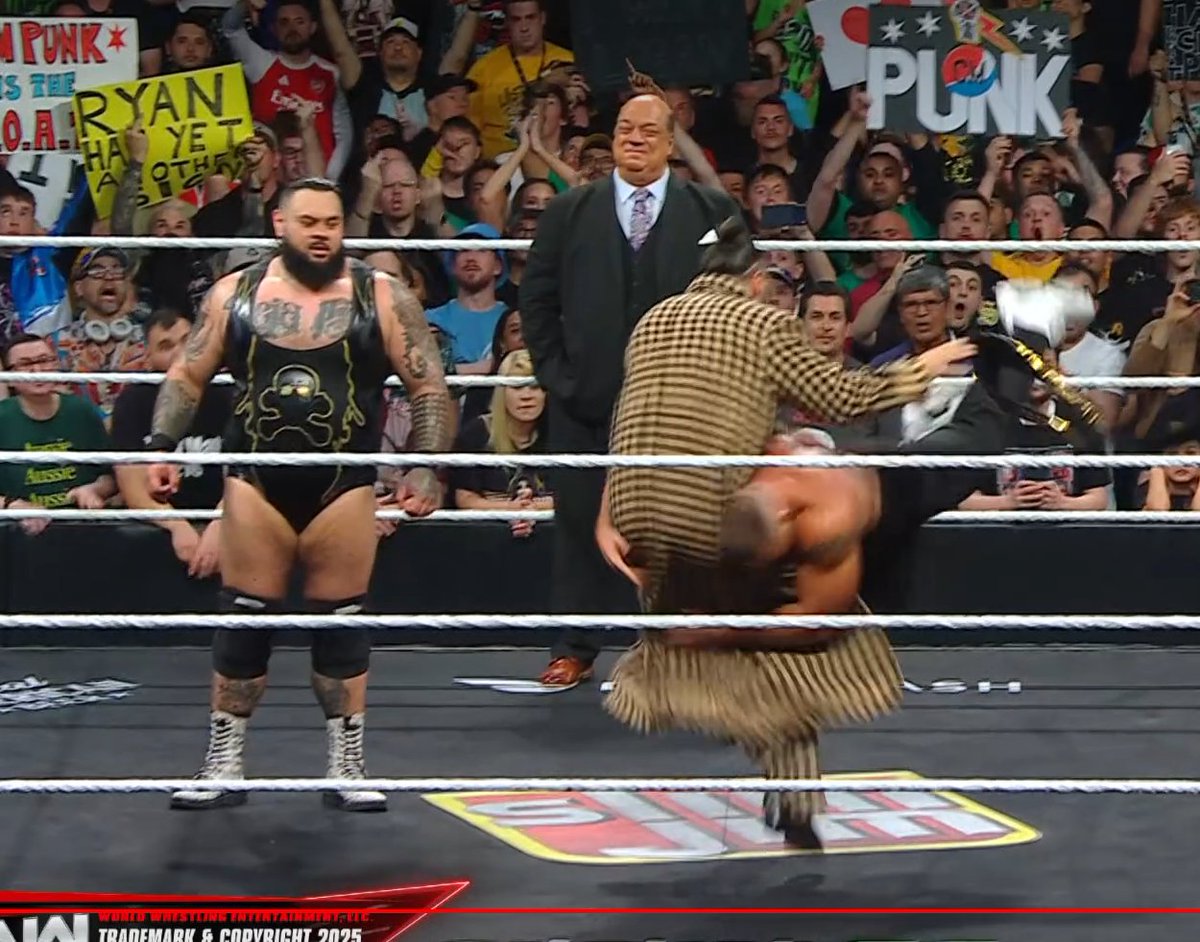 BREAKKER SPEARS ROLLINS

#WWERaw