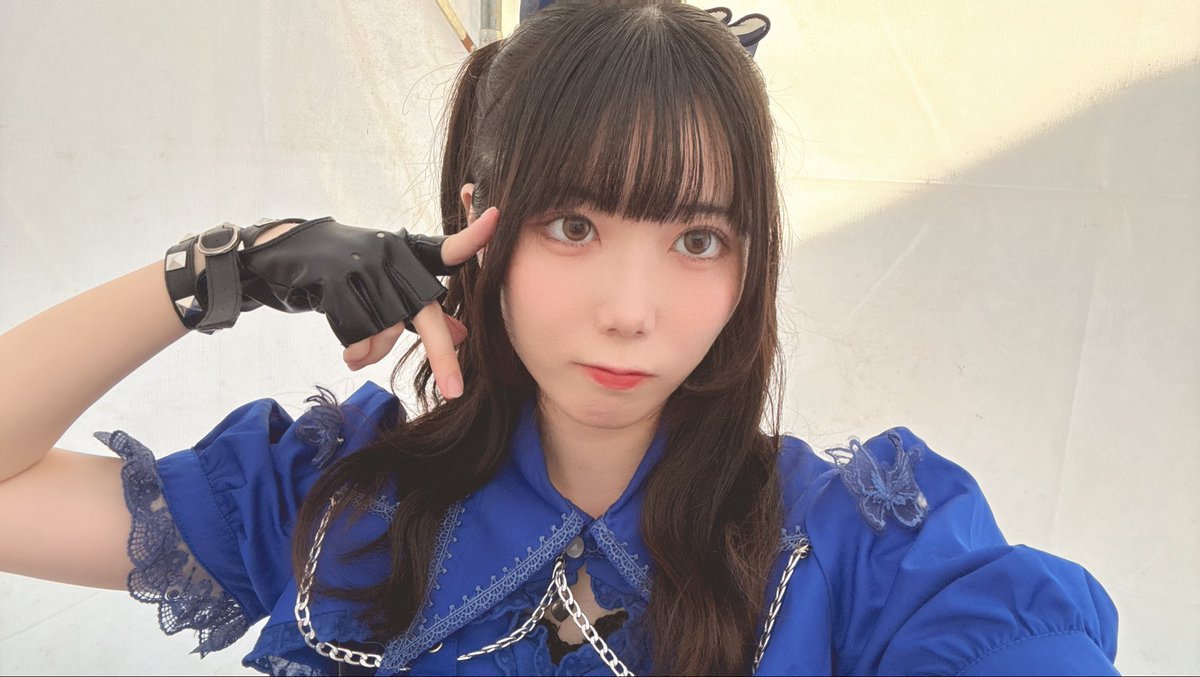 今週は会えませんが毎日配信するから元気出して‼️しんどい事はさよが吹き飛ばすので明日から一緒に頑張ろう
おやすみなさよ🌙
#LelielKiss #福岡アイドル