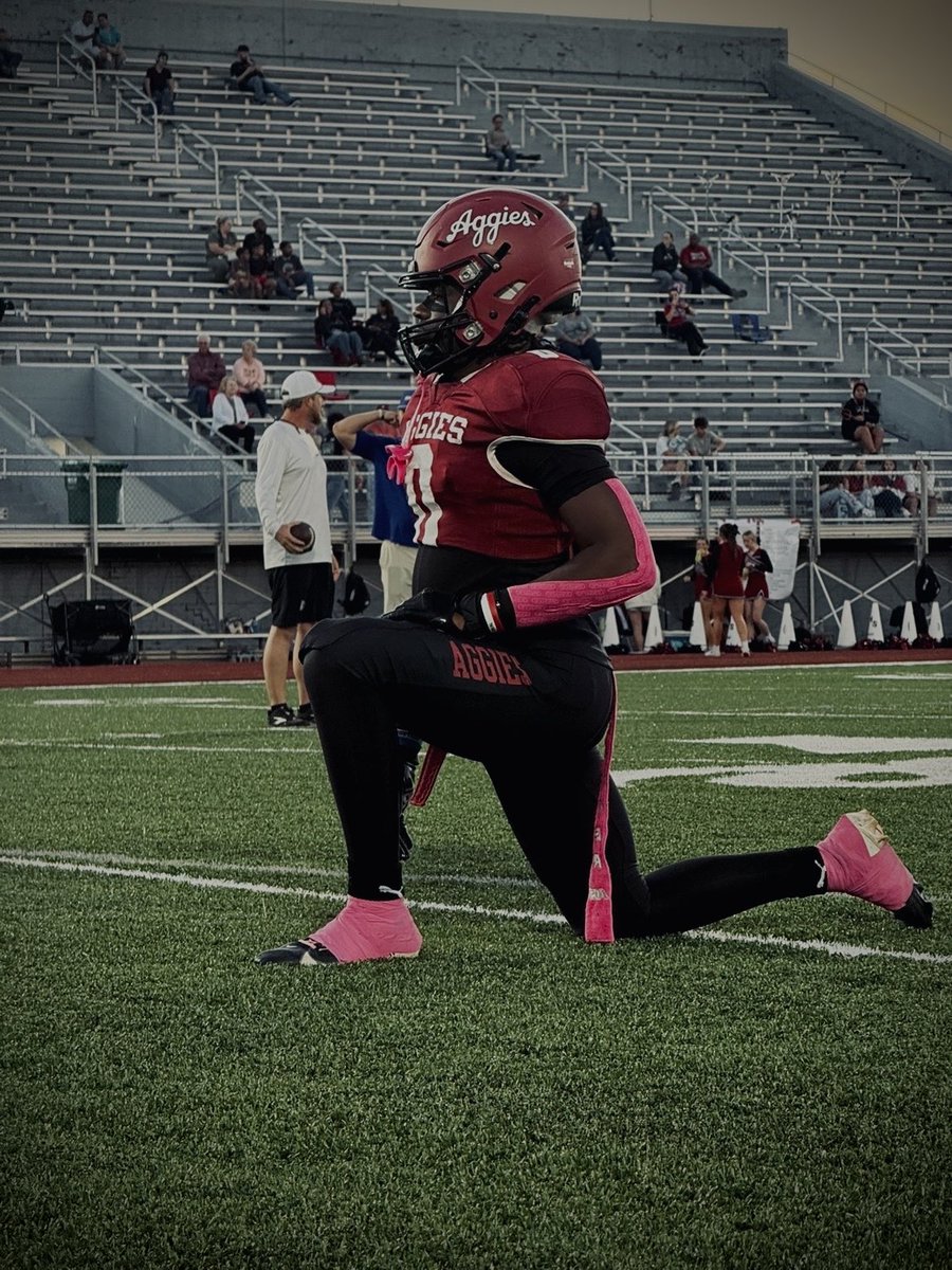 After a great conversation with <a href="/_Nfinite_Favor_/">Coach Finch</a>  from <a href="/GracelandFB/">Graceland Football</a> im blessed to receive another offer #agtg

<a href="/DexPreps/">DexPreps</a> <a href="/Rivals_HS/">Rivals High School</a> <a href="/CoachJones256/">Coach Chris Jones B.S., M.S.</a>
@CoachStrick_ <a href="/MaxPreps/">MaxPreps</a> <a href="/PrepRedzoneAL/">Prep Redzone Alabama</a>
<a href="/SYL_FB/">Sylacauga Football</a> <a href="/CoachVegaVSR/">Coach Vega</a> <a href="/freddierch8/">Coach Freddie Roach</a> <a href="/1camgreene/">Coach Cam</a> <a href="/ScottHu36048162/">Scott Hurst</a> <a href="/clarencemcdoug1/">Coach McDougal</a>