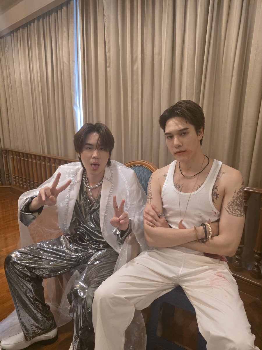 วุฒิไกร ปวดหัวกับเจ็บลิ้นจังเลย 

#MuTeLuvNotMyFatherFinalEP