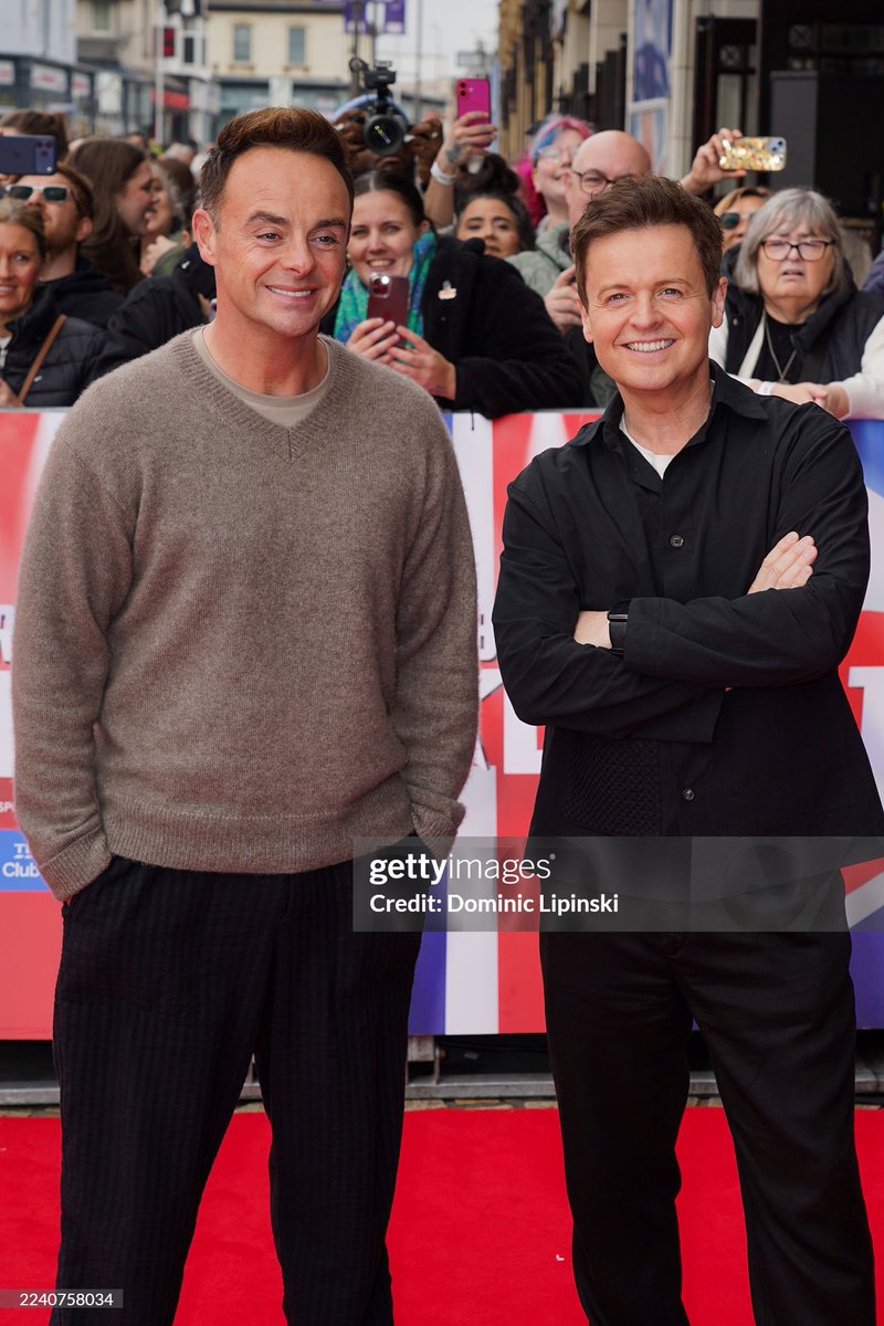 AntAndDecHQ's tweet photo. Ant &amp; Dec today on the BGT red carpet in Blackpool for Day 4 of auditions🌟❤️🇬🇧❌

#antanddec #antmcpartlin #declandonnelly #britainsgottalent #bgt @antanddec https://t.co/5G4qWpqJVe