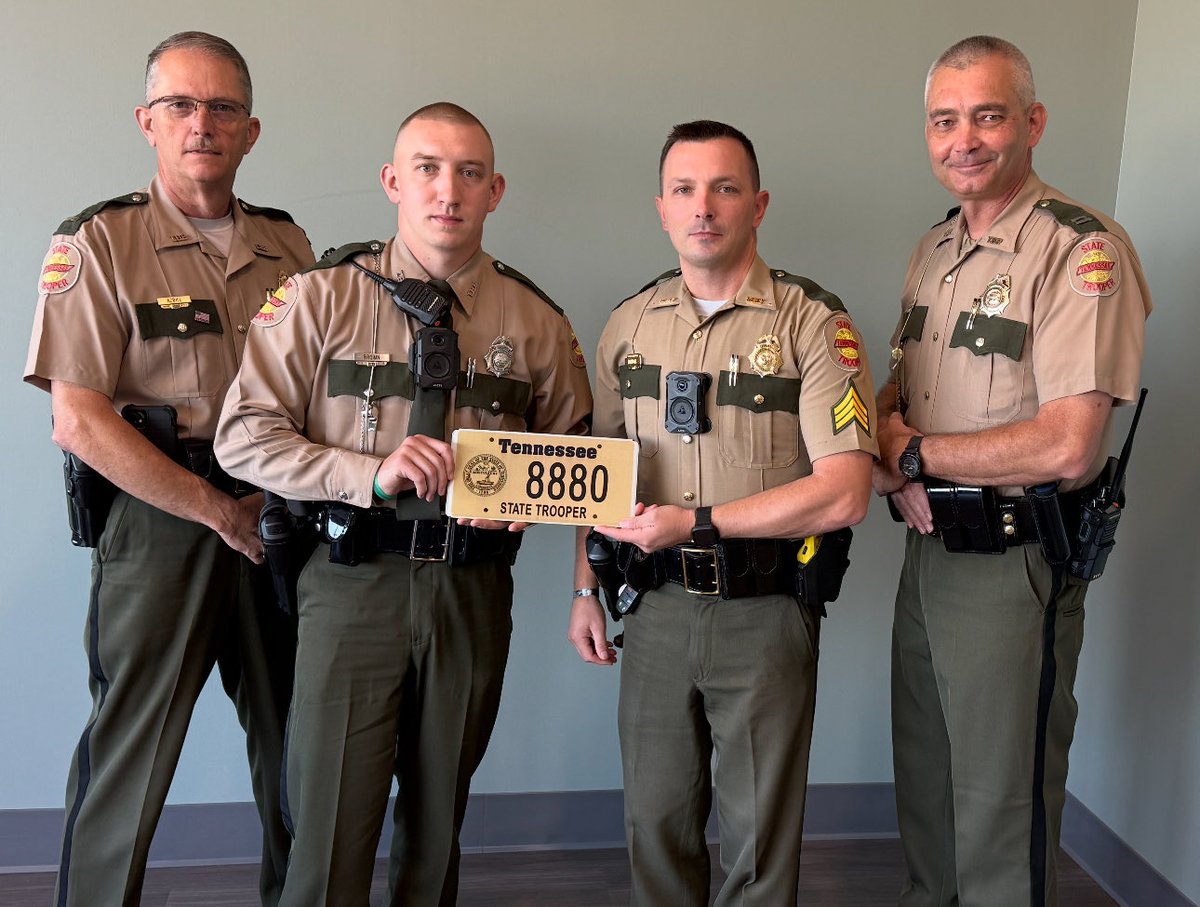 Captain McCarley, along with Henderson Co. Lt. Azbill, and Sgt. French welcomed Trp. Peyton Brown. Today is his 1st day in the “Mighty Eighth”. Trp. Brown recently completed the Highway Patrol Training Academy. He must now complete a 10-week intense FTO program. Welcome aboard!