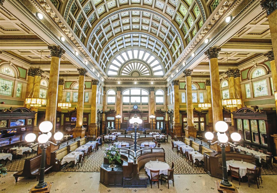 Noticing a lot of these viral “how things used to be” posts are totally fake.

I know Pittsburgh architecture pretty well and there was never a train station like that one

We had 2 beautiful stations (both since repurposed) but the one in the image below isn’t one of them.
