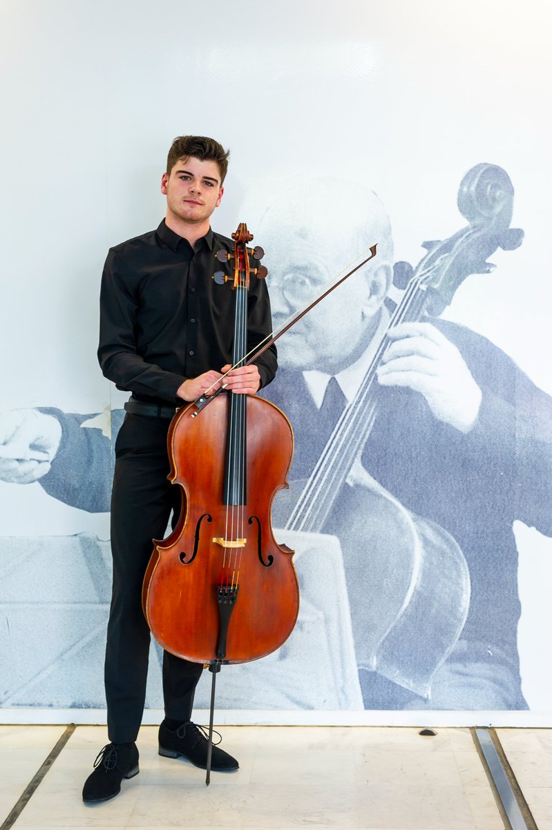 El jove violoncel·lista francès Gabriel Guignier, premi especial <a href="/aena/">Aena</a> (ex aequo) al Guardó Internacional Pau Casals 2024, actuarà aquest dissabte 18 a <a href="/TPMao/">Teatre Principal Maó</a> en un concert solidari amb beneficis destinats a <a href="/caritasmenorca/">Càritas Menorca</a> 🎻

Entrades a teatremao.com