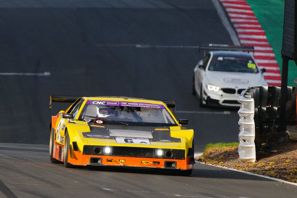 BARC (@officialbarchq) on Twitter photo CNC Heads North West Sports & Saloons - 2025 Champion 
🏆 Simon Allaway 
Simon Allaway goes all the way for a second time. The Lotus Esprit with Simon at the wheel has become one of the most formidable partnerships in the national motorsport scene 🤝
#BARC 
📸 Club Page CNC Heads North West Sports & Saloons - 2025 Champion 
🏆 Simon Allaway 
Simon Allaway goes all the way for a second time. The Lotus Esprit with Simon at the wheel has become one of the most formidable partnerships in the national motorsport scene 🤝
#BARC 
📸 Club Page