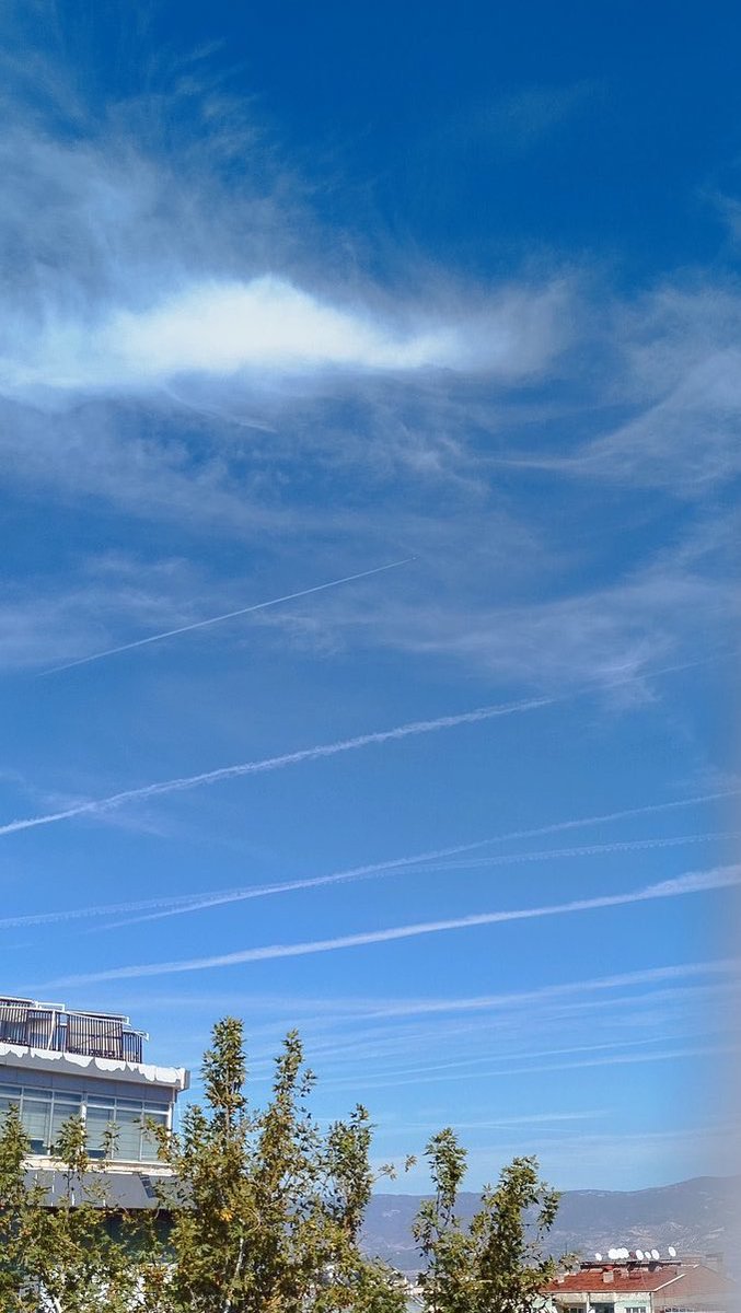 Geoengineered📍İstanbul🇹🇷

They’re forcing the clear skies to closed…Pure evil..