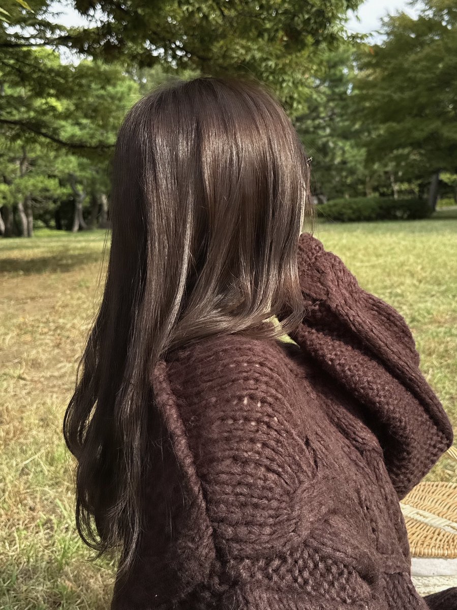 xqu__n's tweet photo. てか髪色かわいすぎ秋色セピアブラウン🍇🤎 https://t.co/Gp5DHWo2Er