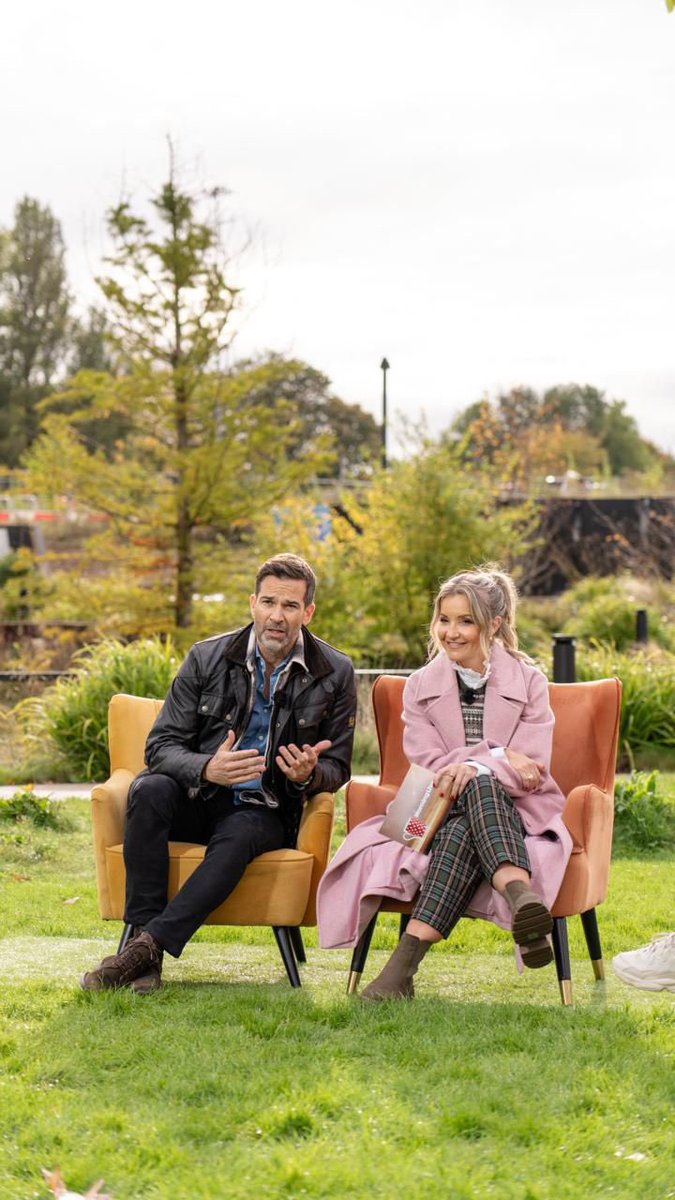 Helen Skelton tweet media