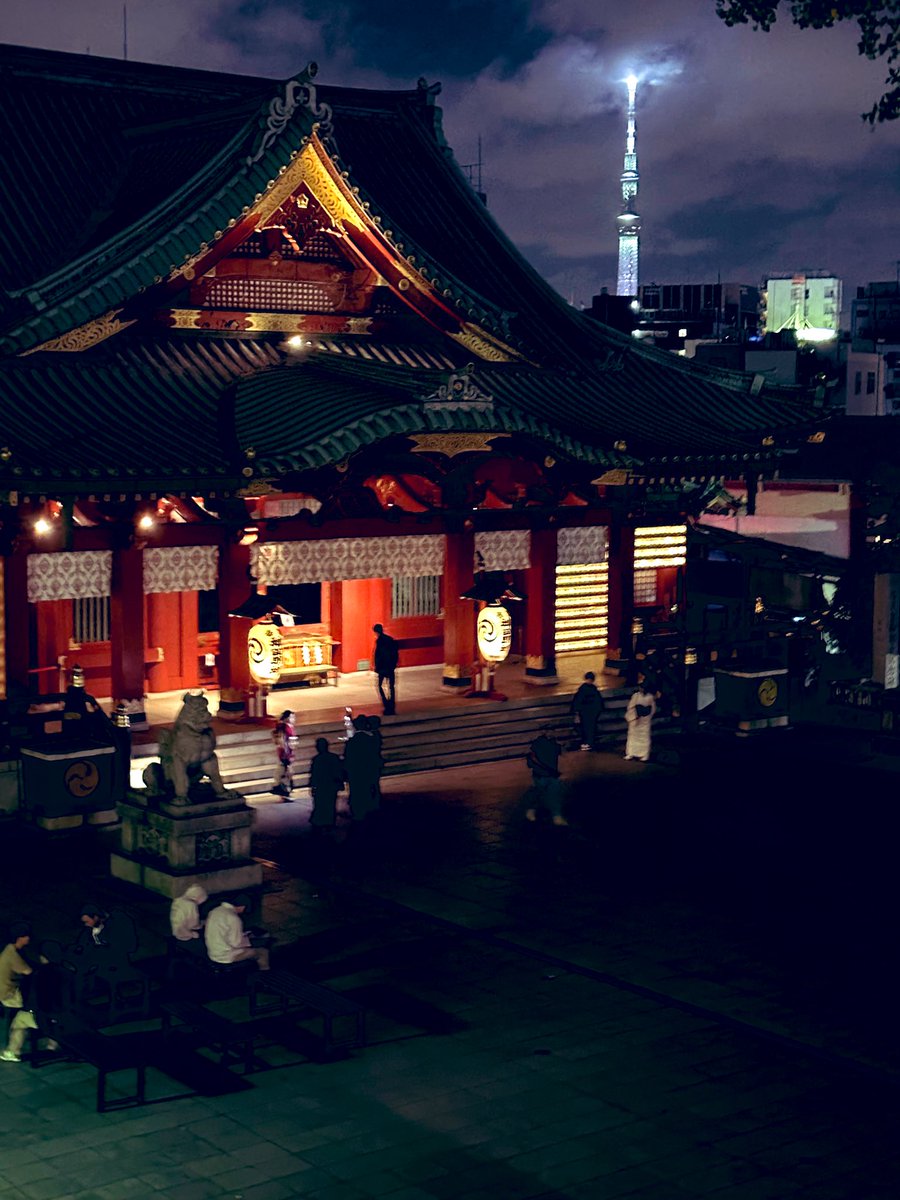 SaulAishii's tweet image. 本日のsources @神田明神ホールLIVE!
めちゃくちゃ楽しませて頂きました!
隼人様、綾様が後ろのドアから登場して私の目の前で隼人様が演奏してくれました🎻
めためたかっこよかったです✨️
幼い頃を思い出す曲やアップテンポの曲
全て楽しませて頂きました!
ありがとうございました!
#sources