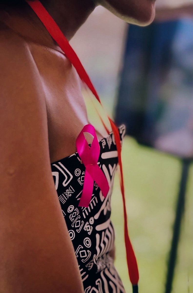 riannebateeze's tweet image. How many times have we heard, “I’m too young to worry”?
Or, “It can’t happen to me”?

Early Detection saves lives. That’s a core message during Breast Cancer Awareness Month. 🎗️🩷