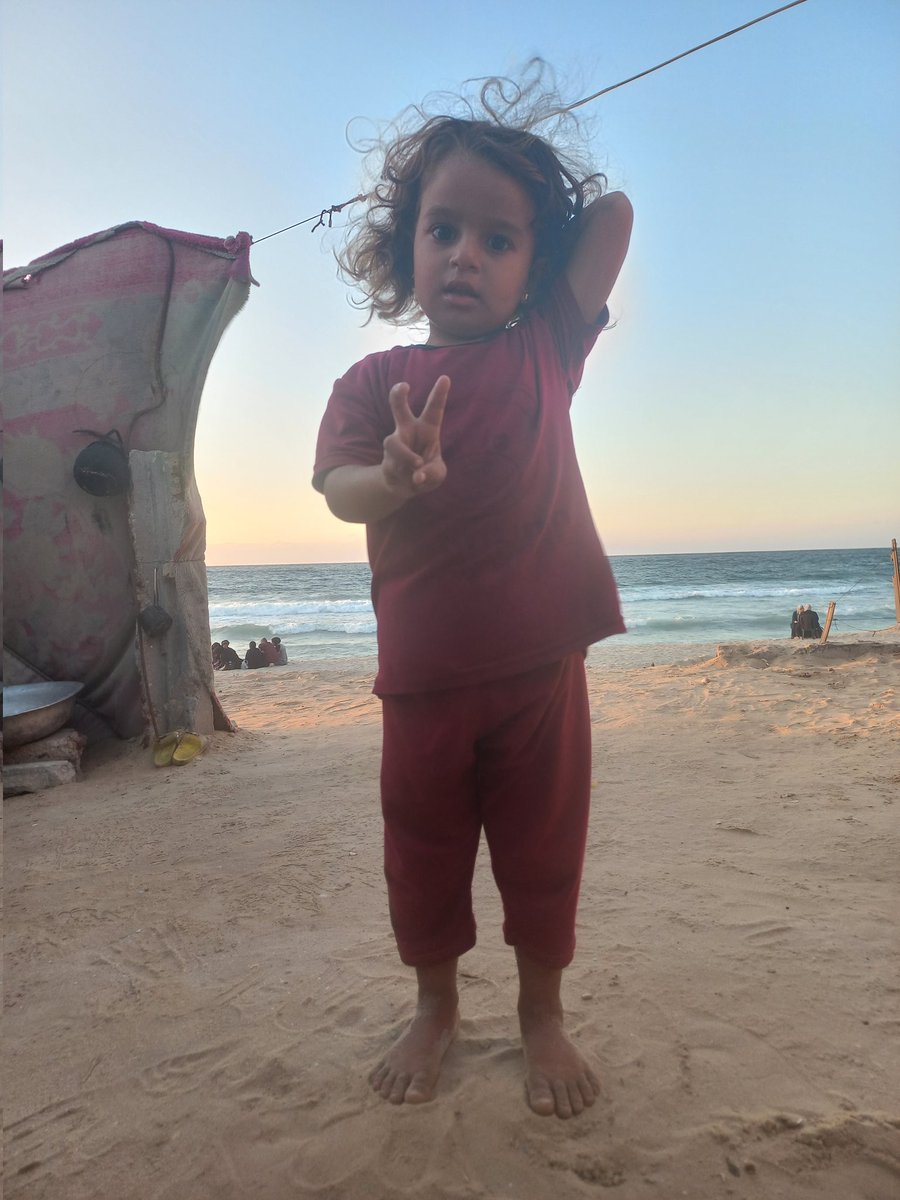 AdhamAbuHa71576's tweet image. Help us live
This may be my last call to you

Every donation from you is a lifeline,a meal for a hungry child,or medicine for a patient exhausted by waiting

Don't underestimate the impact of your giving

Your donation today could be our lifeline.Donate 🙏

Link in bio  📎