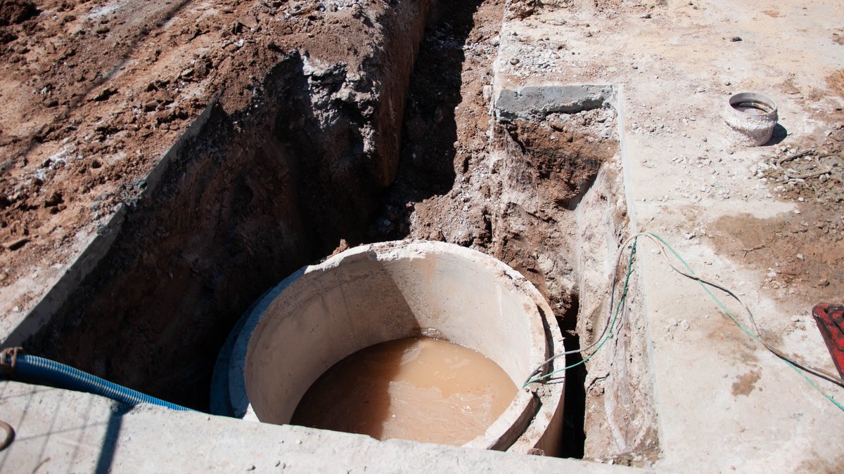 CLOACAS EN NUEVO ALBERDI Y CRISTALERÍA 🚧👷‍♂️

Comienza la obra de cloacas en ambos barrios de la ciudad. Una intervención que transforma las condiciones ambientales y la vida de vecinos y vecinas.
Hoy los trabajos avanzan sobre la calle Alberini al 3200📍