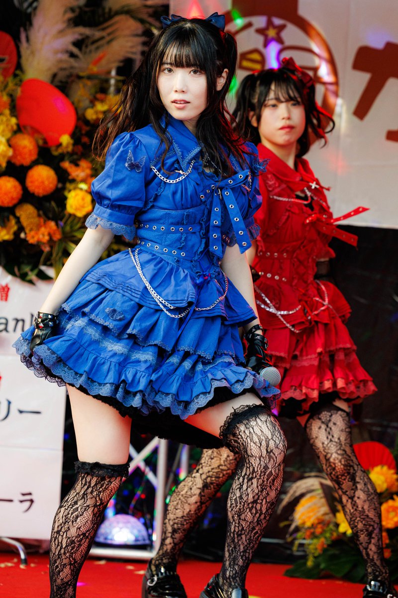 2025.10.11.
からあげハシゴ横丁
会場：天神中央公園貴賓館前広場

LelielKiss
望月咲夜

#レリエルキッス
#エルキス 
#lelielkiss
#さよにむチューピット
#福岡アイドル 
#からあげハシゴ横丁