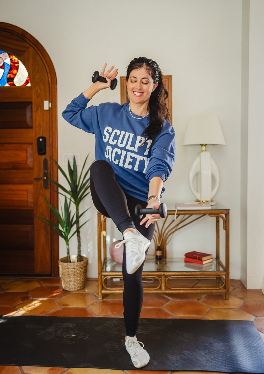 DrVicki's tweet photo. Staying Fit While Traveling: My Go-To Workouts + Tips - The Fitnessista https://t.co/idCqBatvdn https://t.co/EA9Ql4ZEI5