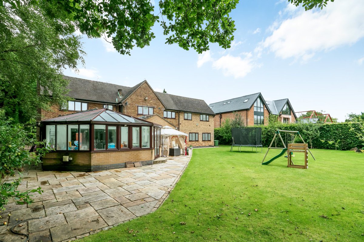Hale Road #HaleBarns

An individual, detached, 6 bedroom family home standing in large gardens of approximately half an acre. New guide price of £1,750,000.

jackson-stops.co.uk/properties/210…

<a href="/HaleBarnsTennis/">HaleBarnsTennisClub</a> <a href="/HaleBarnsCC/">Hale Barns Cricket Club</a> <a href="/HaleBarnsEvents/">Hale Barns Carnival</a> 
#halebarnspropertyforsale #halebarnshouse