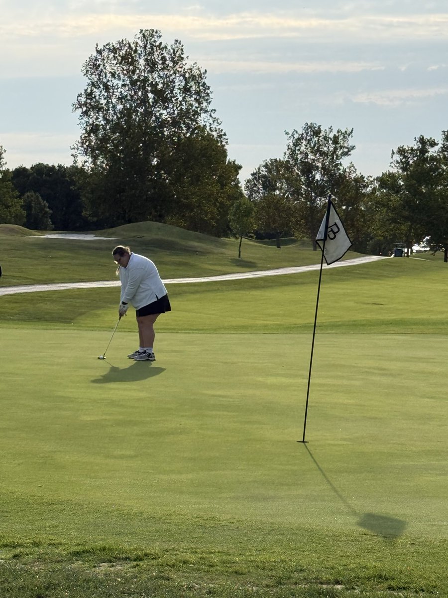 FortGirlsGolf tweet media