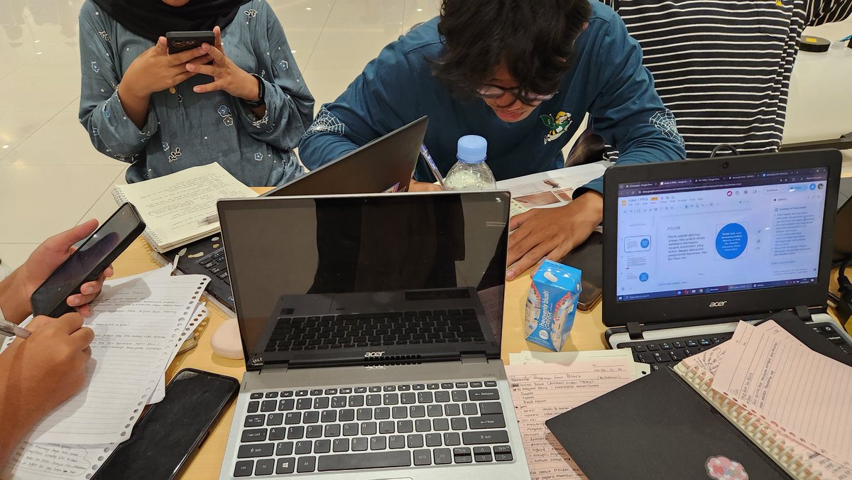 loopnsip's tweet image. Yuties prep