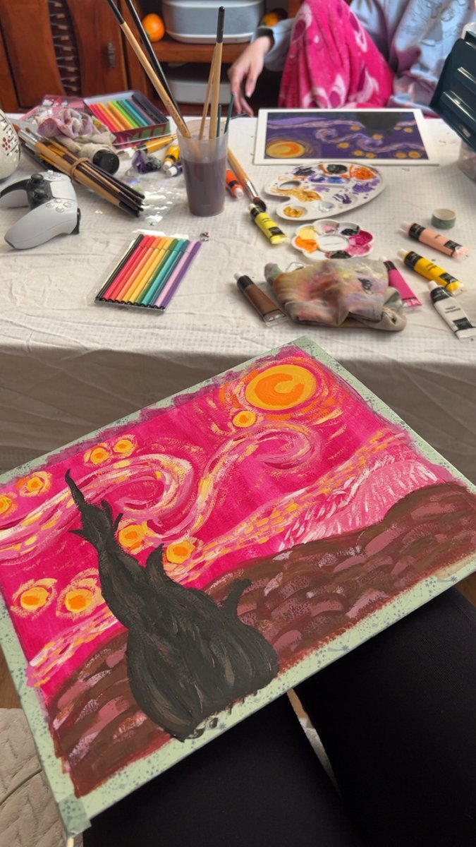 Atelier peinture chez <a href="/polarbeeru/">KC Popo ⋆｡° ✿ ₍ᐢ. ̫.ᐢ₎</a>