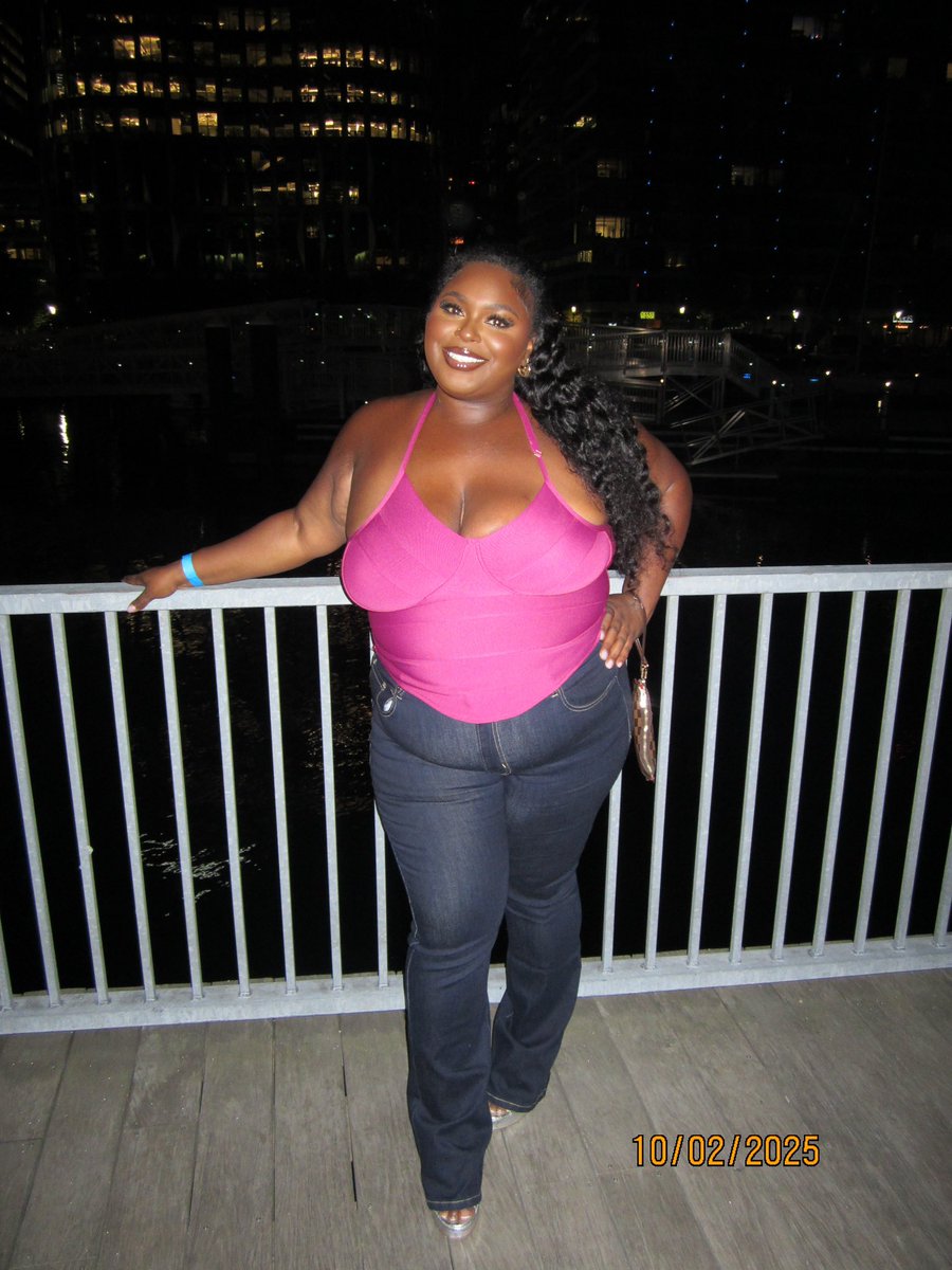 PrettiChan_'s tweet image. 😘