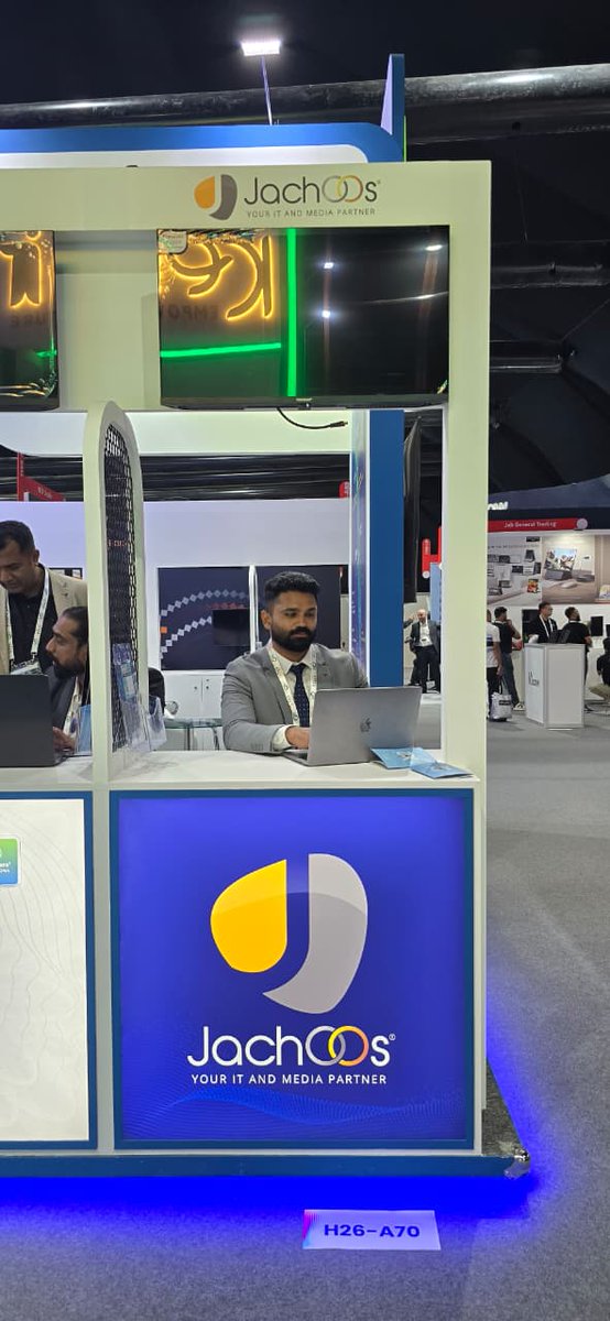 JachOOsltd's tweet image. A great start to GITEX 2025 with the JachOOs team in full spirit on opening day! Looking forward to an exciting week of innovation, networking, and inspiration.
📞 058 5224667
🌐 jachoos.com
✉️ info@jachoos.com
#GITEX2025 #TechInnovation #TechVibes
#UAE #Dubai
